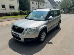 Silber Gebraucht 2012 Skoda Yeti Experience SUV | 3.450 € (Fairer Preis)