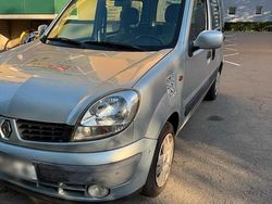 Grau Gebraucht 2003 Renault Kangoo Van / Kleinbus | 2.450 €