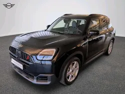 Schwarz Gebraucht 2024 Mini Countryman Classic SUV | 43.560 €