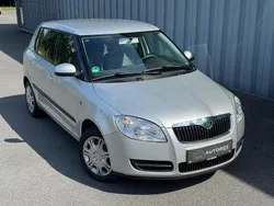 Silber Gebraucht 2007 Skoda Fabia Ambiente Limousine | 3.499 € (Fairer Preis)