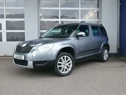 Grau Gebraucht 2010 Skoda Yeti Plus Edition SUV | 12.899 €