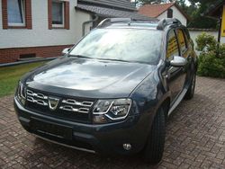 Grau "comete" Gebraucht 2017 Dacia Duster Lauréate SUV | 10.990 € (Guter Preis)