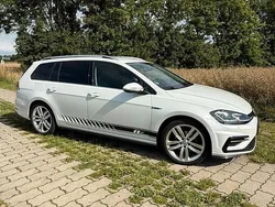 Weiß Gebraucht 2017 VW Golf VII Highline Kombi | 14.999 € (Etwas zu teuer)