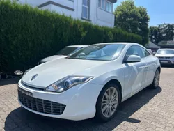 Weiß Gebraucht 2010 Renault Laguna III GT Coupé | 7.700 € (Etwas zu teuer)