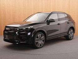 Grenadillschwarz metallic Neu 2025 VW Tiguan Style SUV | 51.000 € (Superpreis)