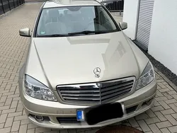 Gold Gebraucht 2010 Mercedes C250 Limousine | 8.888 € (Fairer Preis)