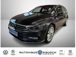 Grau Gebraucht 2020 VW Passat Elegance Kombi | 29.990 € (Teuer)