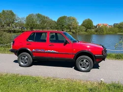 Rot Gebraucht 1991 VW Golf Country Kleinwagen | 9.900 €