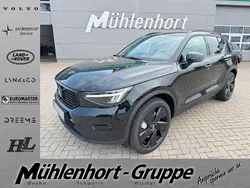 Schwarz Neu 2025 Volvo XC40 Plus SUV | 45.490 € (Etwas zu teuer)