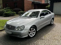 Silber Gebraucht 2002 Mercedes CLK200 Coupé | 3.650 €