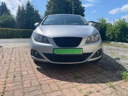 Silber Gebraucht 2011 Seat Ibiza Style Limousine | 4.000 € (Fairer Preis)