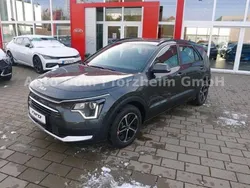 Grau Neu 2025 Kia Niro Edition 7 SUV | 29.700 € (Fairer Preis)
