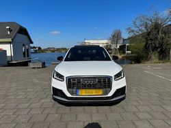 Weiß Gebraucht 2019 Audi SQ2 SUV | 27.000 €