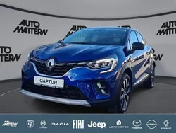 Blau Neu 2024 Renault Captur Techno SUV | 31.290 € (Teuer)