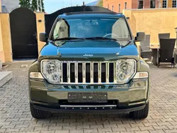 Grün Gebraucht 2010 Jeep Cherokee Limited SUV | 12.900 € (Guter Preis)