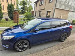 Blau Gebraucht 2017 Ford Focus Business Edition Kombi | 8.999 € (Fairer Preis)