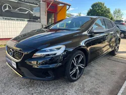 Schwarz Gebraucht 2018 Volvo V40 R-Design Kombi | 18.990 € (Fairer Preis)