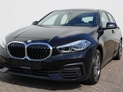 Schwarz Gebraucht 2023 BMW 118 Advantage Kleinwagen | 21.900 € (Fairer Preis)