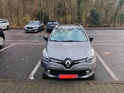 Grau Gebraucht 2016 Renault Clio GrandTour LIMITED Kombi | 9.500 € (Fairer Preis)
