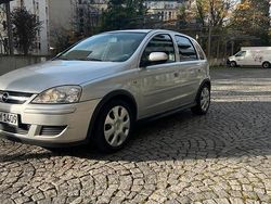Silber Gebraucht 2006 Opel Corsa Limousine | 1.750 € (Teuer)