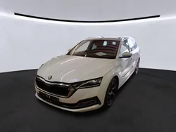 Weiß Gebraucht 2022 Skoda Octavia Style Kombi | 20.980 € (Guter Preis)