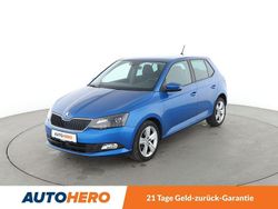 Blau Gebraucht 2015 Skoda Fabia Style Kleinwagen | 10.970 € (Fairer Preis)