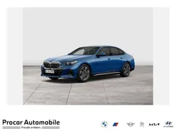 Blau Gebraucht 2024 BMW 540 Comfort Edition Limousine | 70.980 €