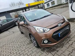 Beige Gebraucht 2017 Hyundai i10 Kleinwagen | 10.900 € (Fairer Preis)