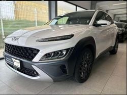 Atlas white / sol Gebraucht 2021 Hyundai Kona Prime SUV | 21.990 € (Fairer Preis)