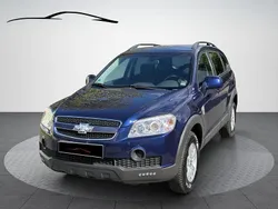 Blau Gebraucht 2010 Chevrolet Captiva LS SUV | 5.990 € (Etwas zu teuer)