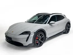 Grau Gebraucht 2023 Porsche Taycan 4S Cross Turismo Limousine | 105.000 €