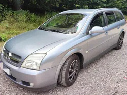 Grau Gebraucht 2004 Opel Vectra Limousine | 1.100 € (Guter Preis)