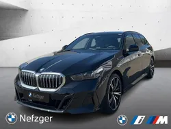 Schwarz Gebraucht 2024 BMW 520 M Sport Kombi | 54.490 € (Guter Preis)