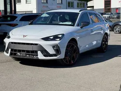 Glacial weiß Neu 2025 Cupra Leon VZ Kombi | 44.750 € (Guter Preis)