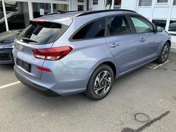 Meta blue mineraleffekt meta blue mineraleffekt Gebraucht 2024 Hyundai i30 Kombi | 24.695 € (Guter Preis)