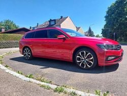 Rot Gebraucht 2021 VW Passat Business Kombi | 16.200 € (Fairer Preis)