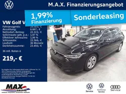 Grenadillschwarz metallic Gebraucht 2024 VW Golf VIII Life Kombi | 28.989 € (Fairer Preis)