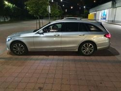 Silber Gebraucht 2015 Mercedes 220 | 10.500 €