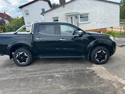 Schwarz Gebraucht 2022 Nissan Navara Abholung | 31.000 € (Fairer Preis)