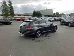Grau Gebraucht 2022 VW Passat Business Kombi | 28.289 € (Fairer Preis)