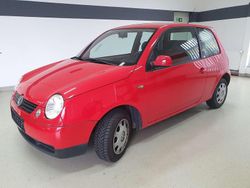 Flashrot Gebraucht 2000 VW Lupo Basis Kleinwagen | 2.999 € (Teuer)