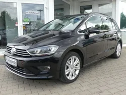 Schwarz Gebraucht 2016 VW Golf VII Highline Limousine | 15.290 € (Fairer Preis)