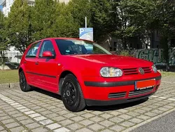 Rot Gebraucht 2002 VW Golf IV Kleinwagen | 1.499 € (Guter Preis)