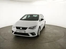 2y "nevada" weiss Gebraucht 2024 Seat Ibiza FR Limousine | 20.500 € (Fairer Preis)