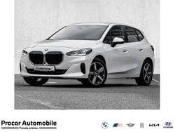 Weiß Gebraucht 2022 BMW 218 Sport Line Van / Kleinbus | 25.100 € (Guter Preis)