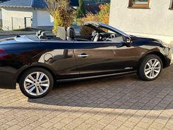 Schwarz Gebraucht 2010 Renault Mégane Cabriolet Dynamique Cabrio | 2.950 € (Superpreis)
