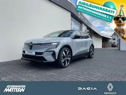 Grau grau kqg + schwarz gne Gebraucht 2024 Renault Mégane Techno Limousine | 34.989 € (Fairer Preis)