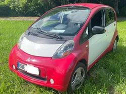 Rot Gebraucht 2011 Mitsubishi i-MiEV Kleinwagen | 3.800 €