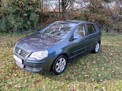 Grau Gebraucht 2006 VW Polo Kleinwagen | 2.700 €