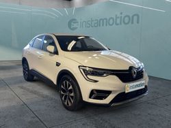 Weiß Gebraucht 2023 Renault Arkana Equilibre SUV | 23.794 € (Fairer Preis)